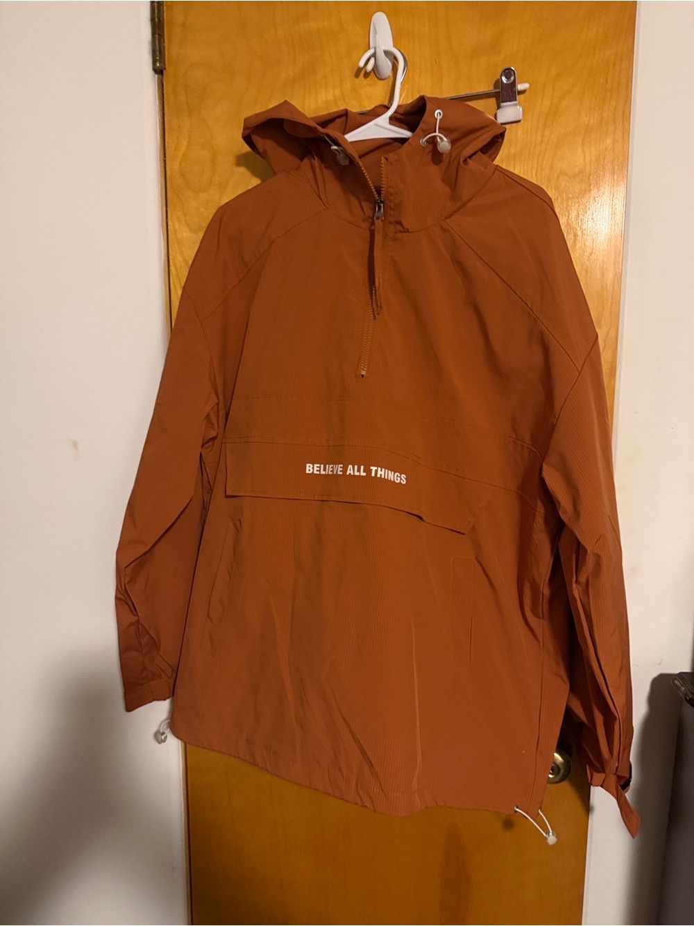 Lightweight unisex half zip jacket